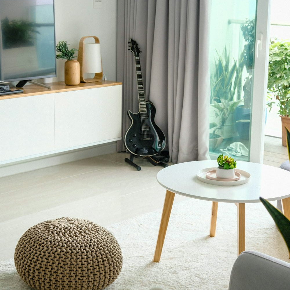 Selecting the Perfect Rug for Different Flooring Types_pic1