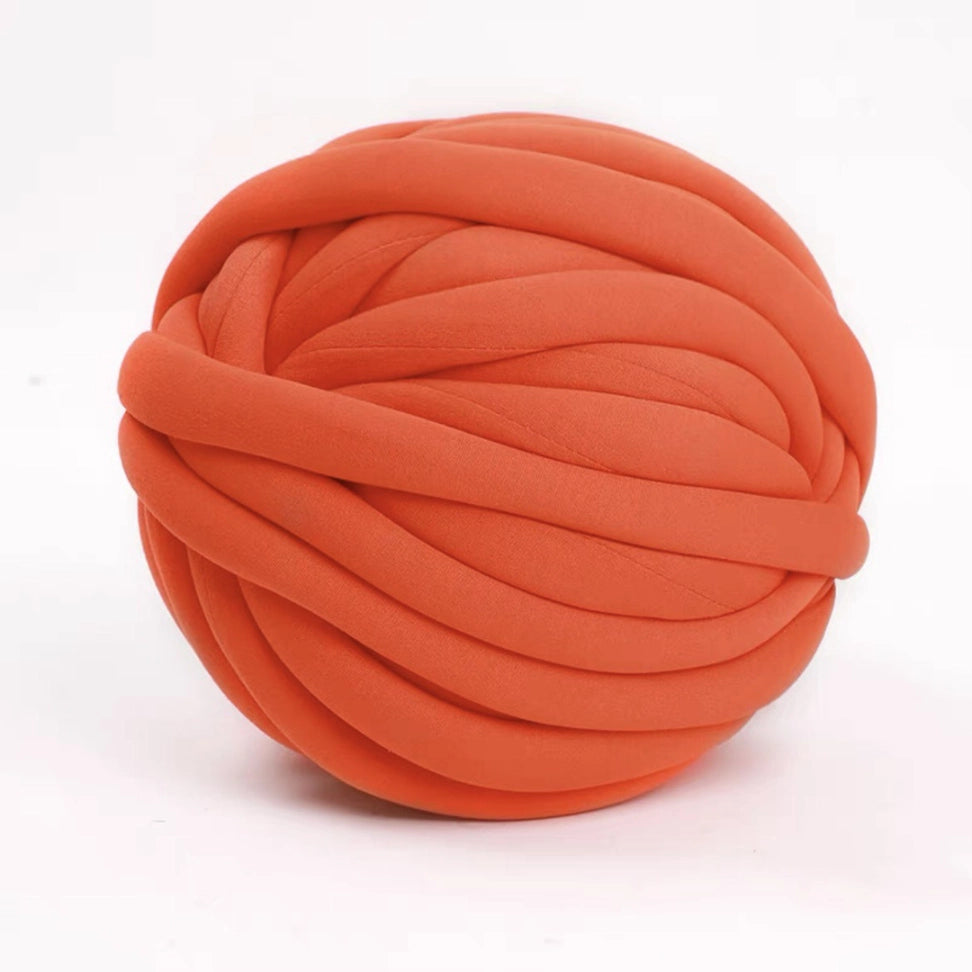 Extra-Thick Tubular Cotton Yarn (250g): Approximately 0.8 inches in diameter, Super Bulky, Arm Knitting