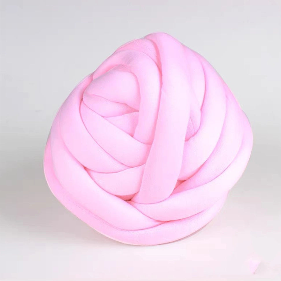 Extra-Thick Tubular Cotton Yarn (250g): Approximately 0.8 inches in diameter, Super Bulky, Arm Knitting