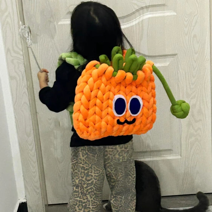 Extra-Thick Tubular Cotton Yarn (250g): Approximately 0.8 inches in diameter, Super Bulky, Arm Knitting