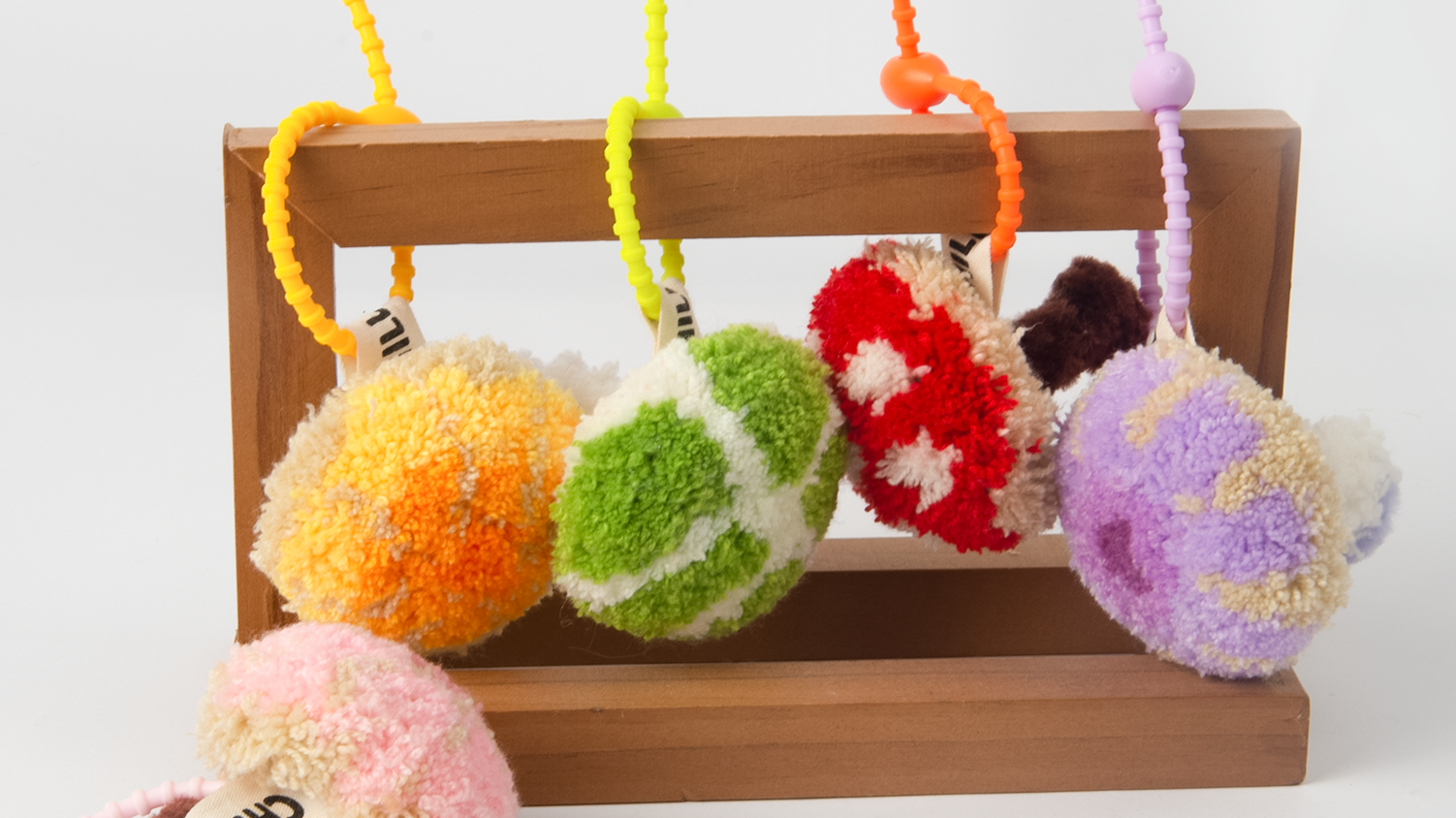 The cultural significance of keychains through history_pic1