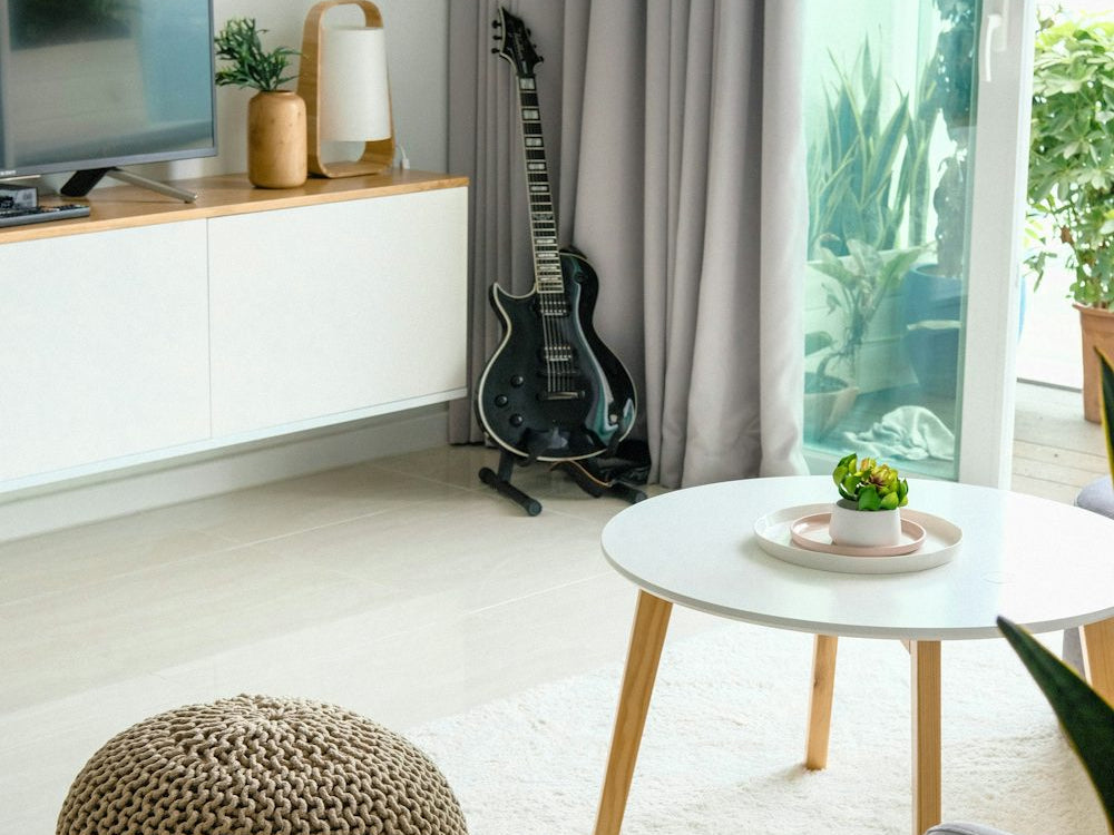 Selecting the Perfect Rug for Different Flooring Types_pic1