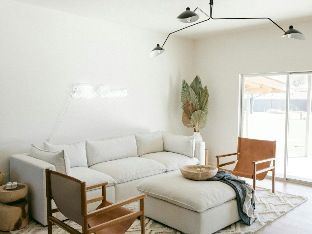 Transform Your Living Room with the Perfect Rug: Tips and Ideas_pic1
