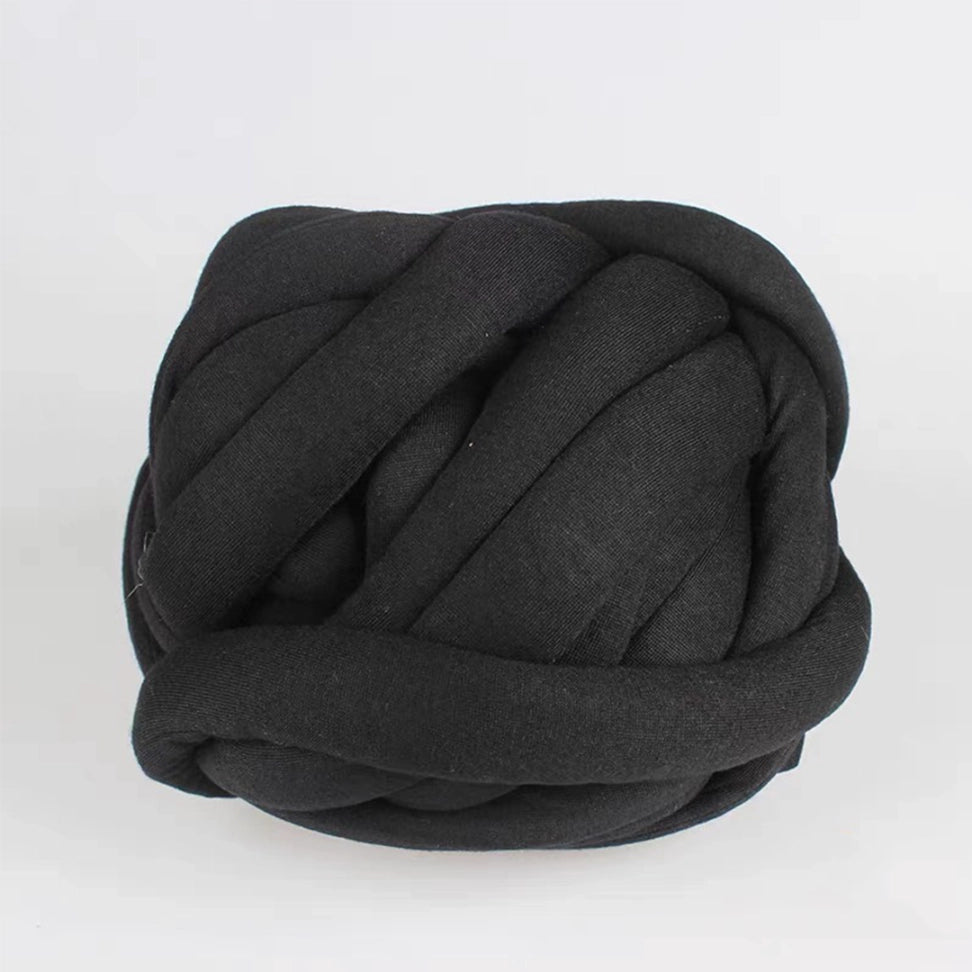 Extra-Thick Tubular Cotton Yarn (250g): Approximately 0.8 inches in diameter, Super Bulky, Arm Knitting