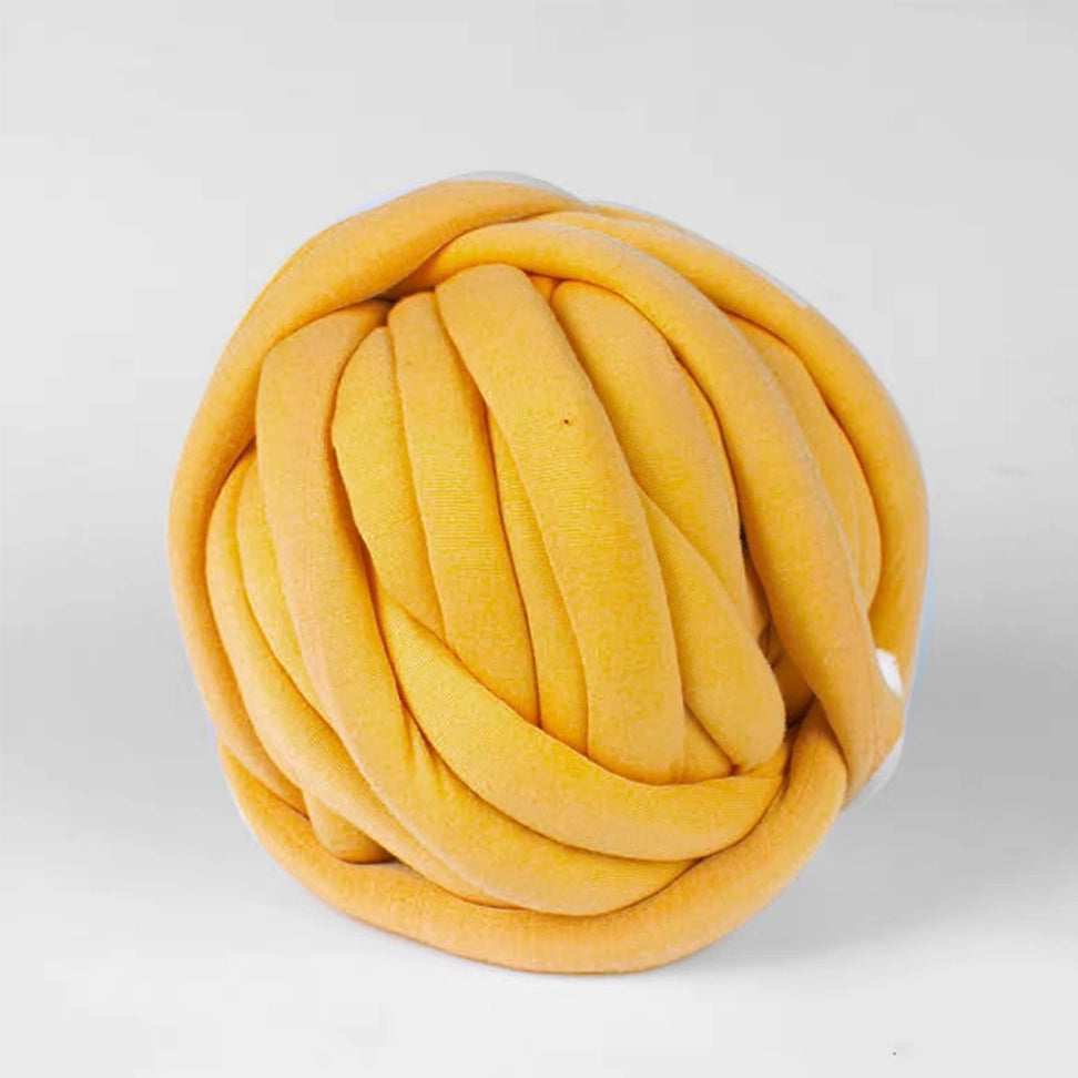 Extra-Thick Tubular Cotton Yarn (250g): Approximately 0.8 inches in diameter, Super Bulky, Arm Knitting