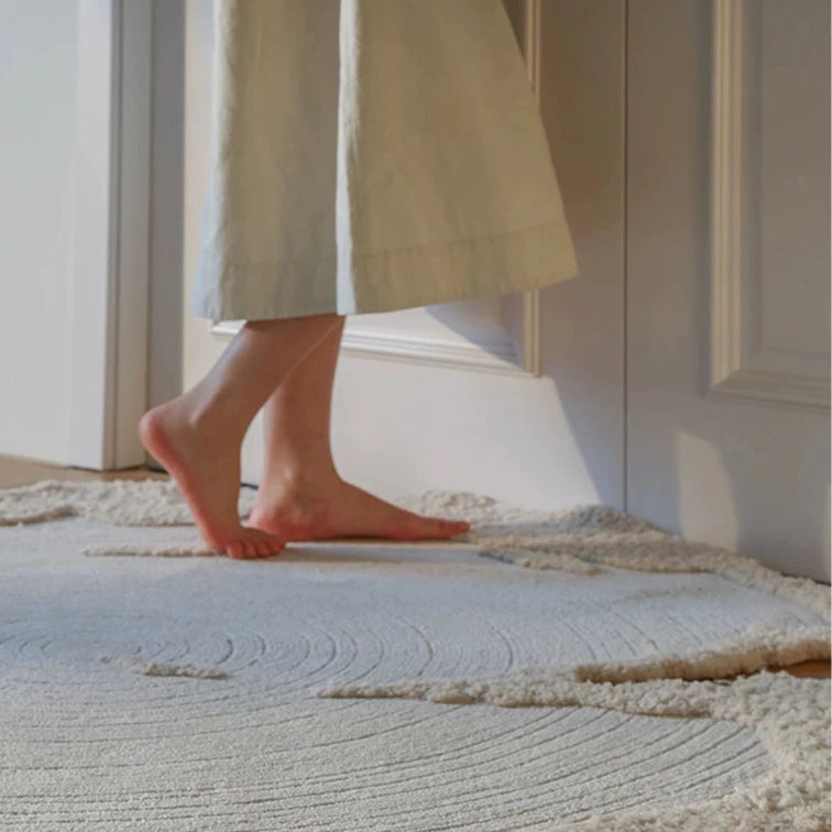 Artisan-Made - Creamy Elegance Rug