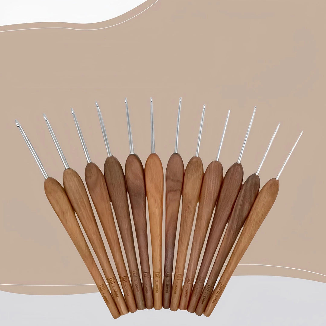 Crochet Tool - 12-Piece Solid Wood Handle Stainless Steel Crochet Hook Set