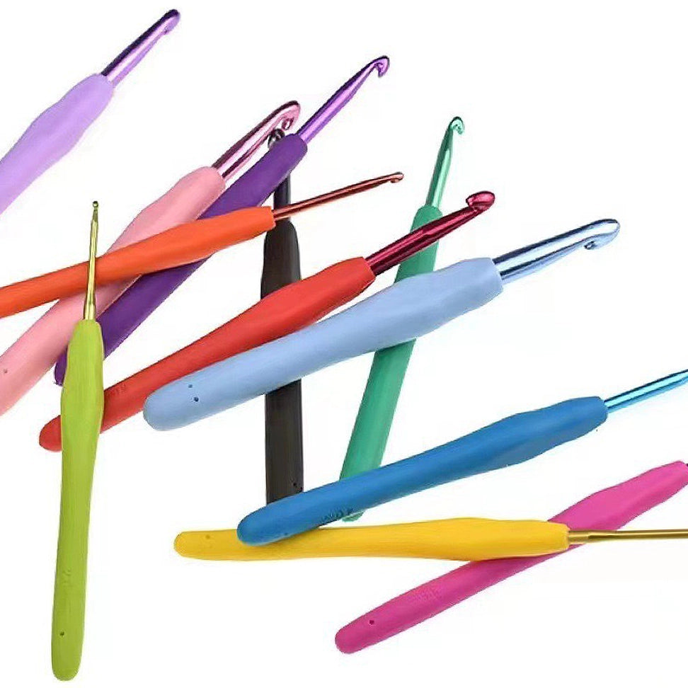Crochet Tool - 12-Piece Stainless Steel Crochet Hook Set with Colored Handles