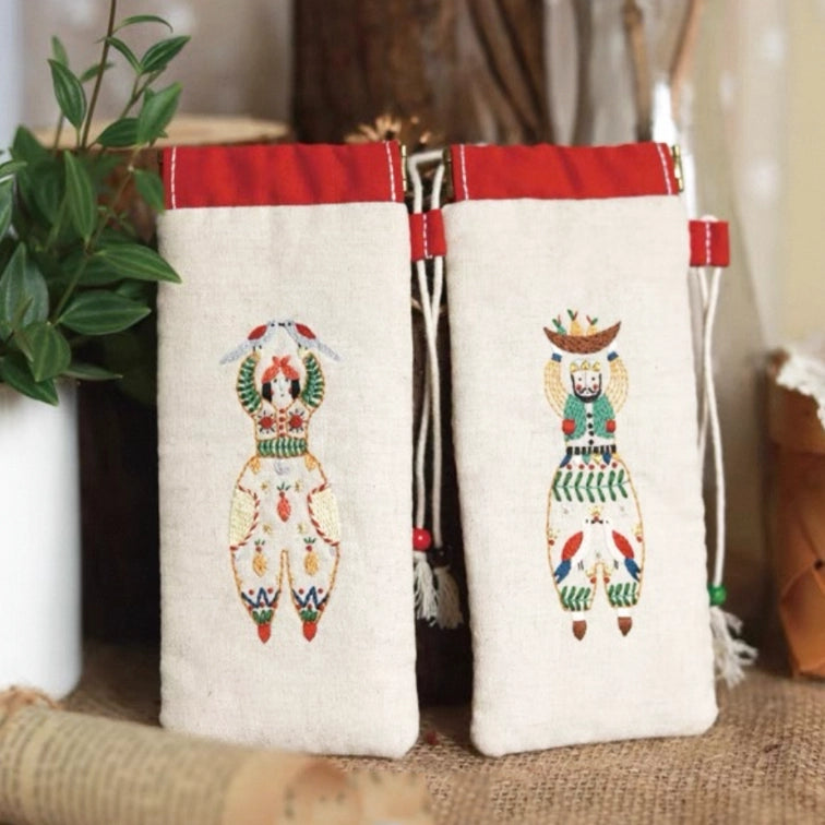 DlY Embroidery - Eyeglass Case