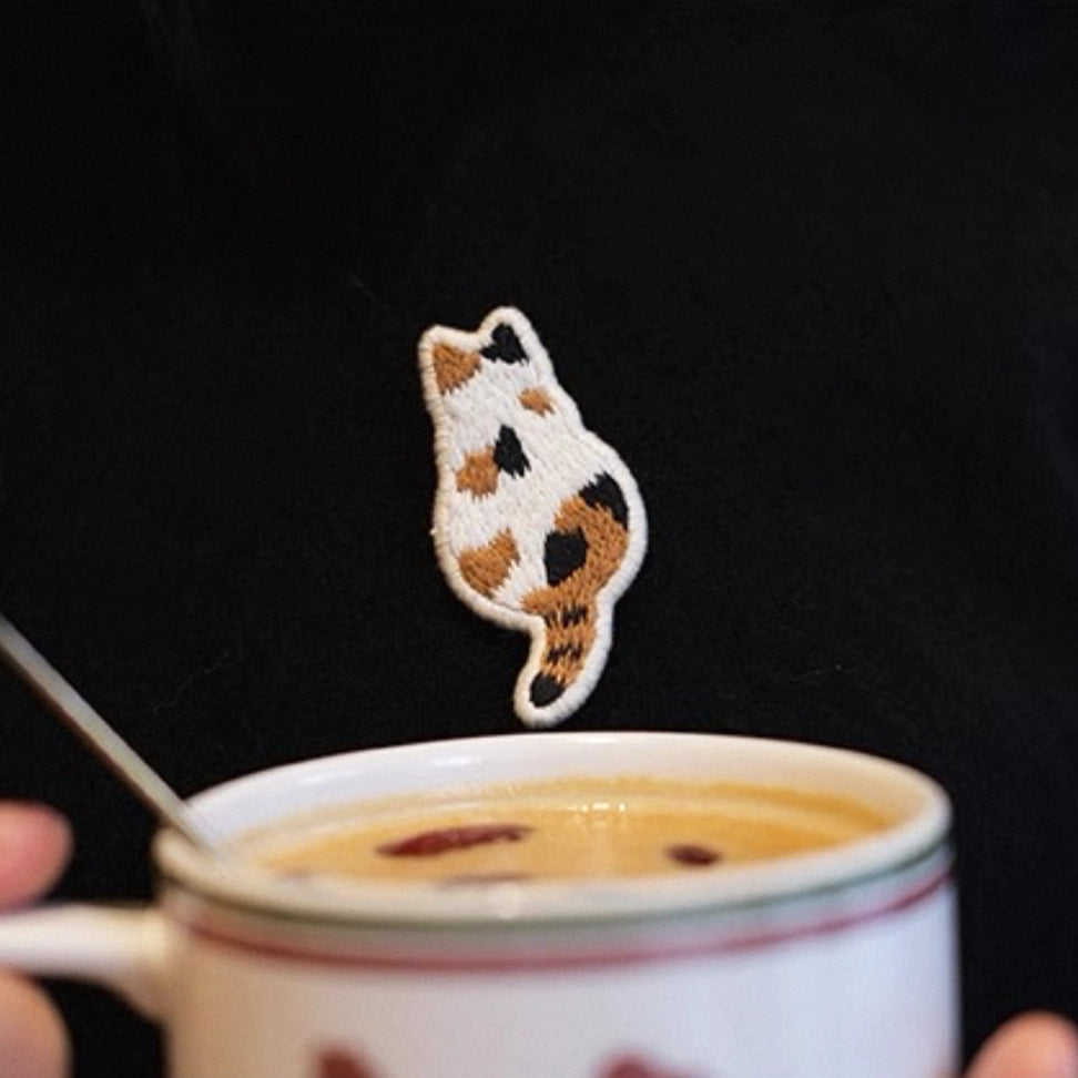 DlY Embroidery-Cat Brooch