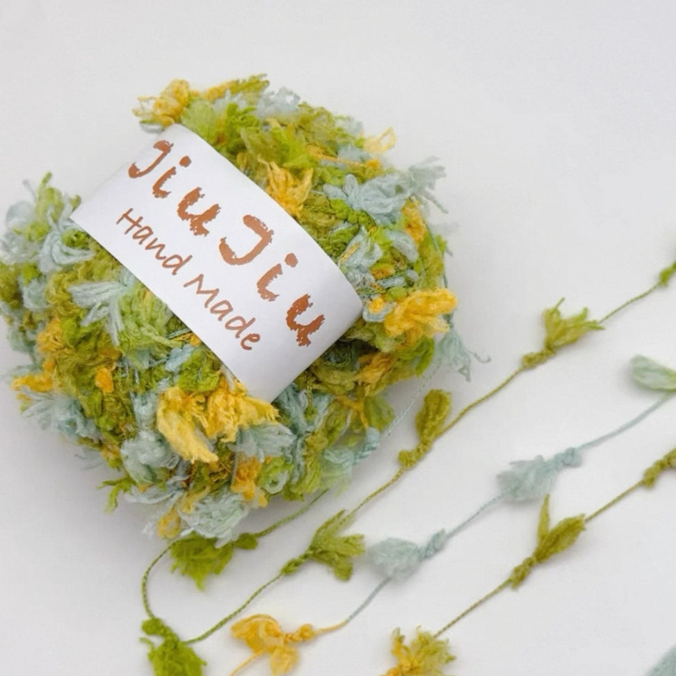 Feather Yarn 50 Grams