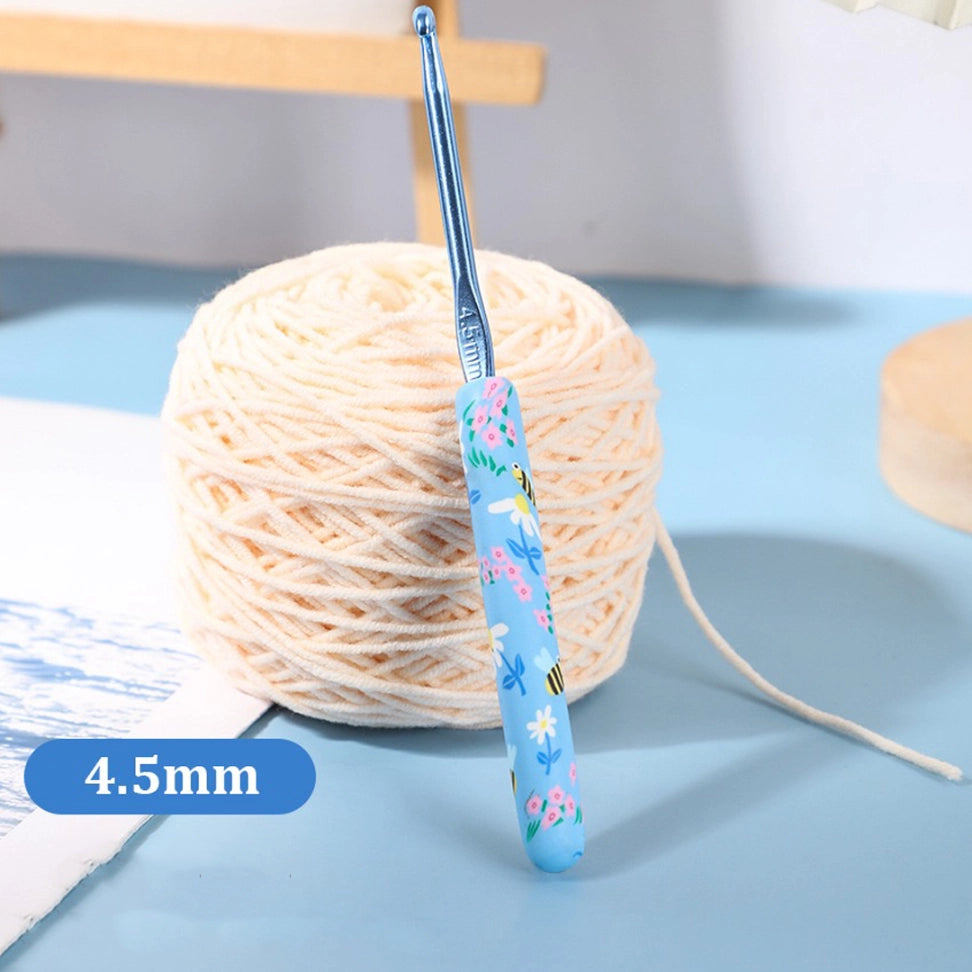 Crochet Tool - Blue Bee Print Crochet Hook
