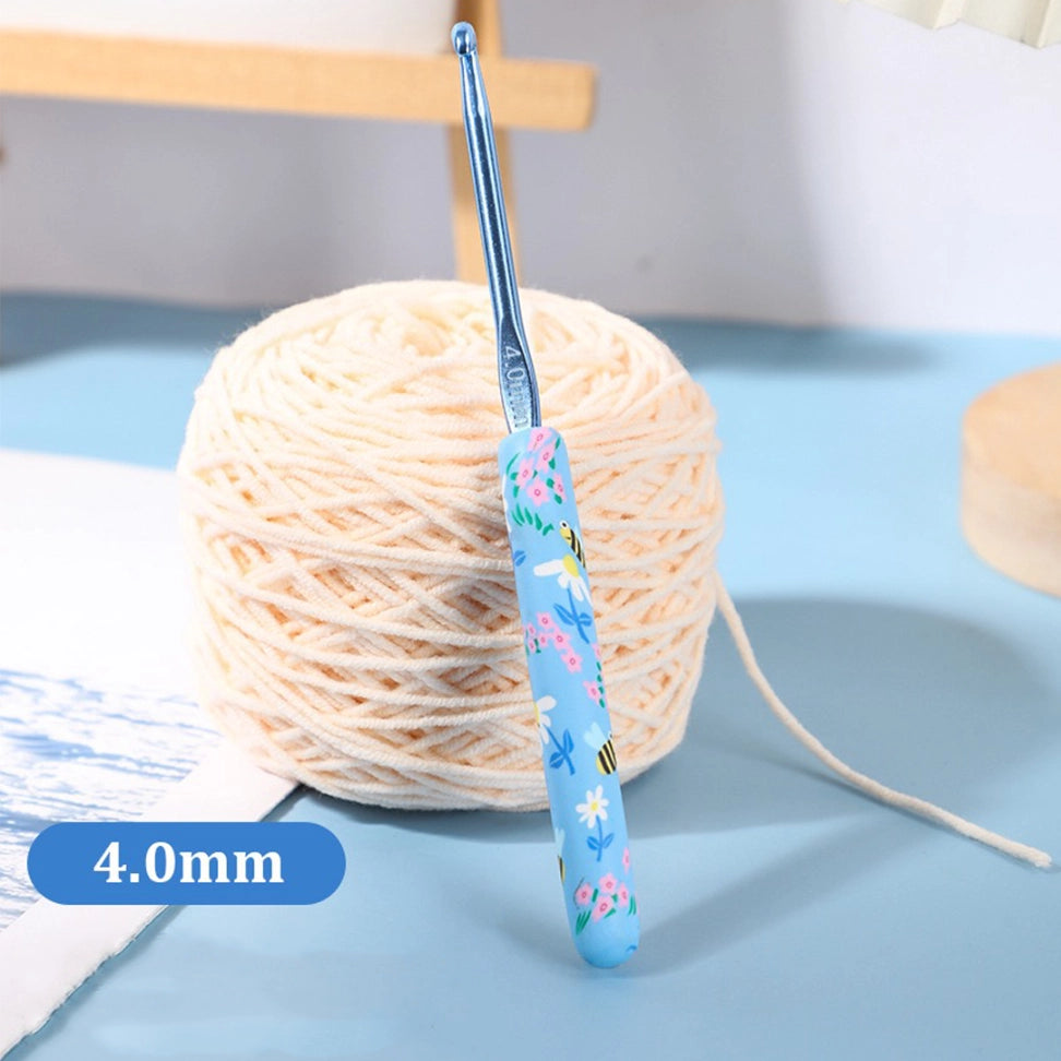 Crochet Tool - Blue Bee Print Crochet Hook