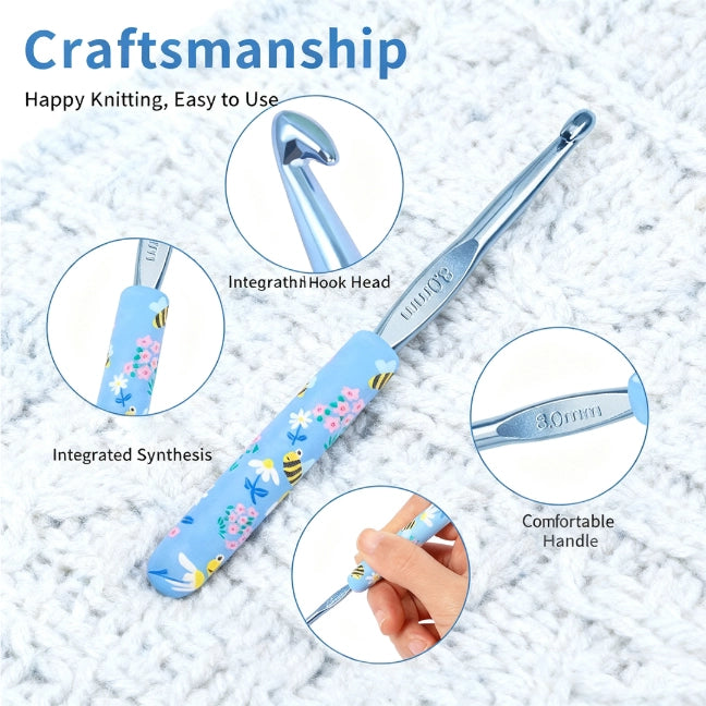 Crochet Tool - Blue Bee Print Crochet Hook