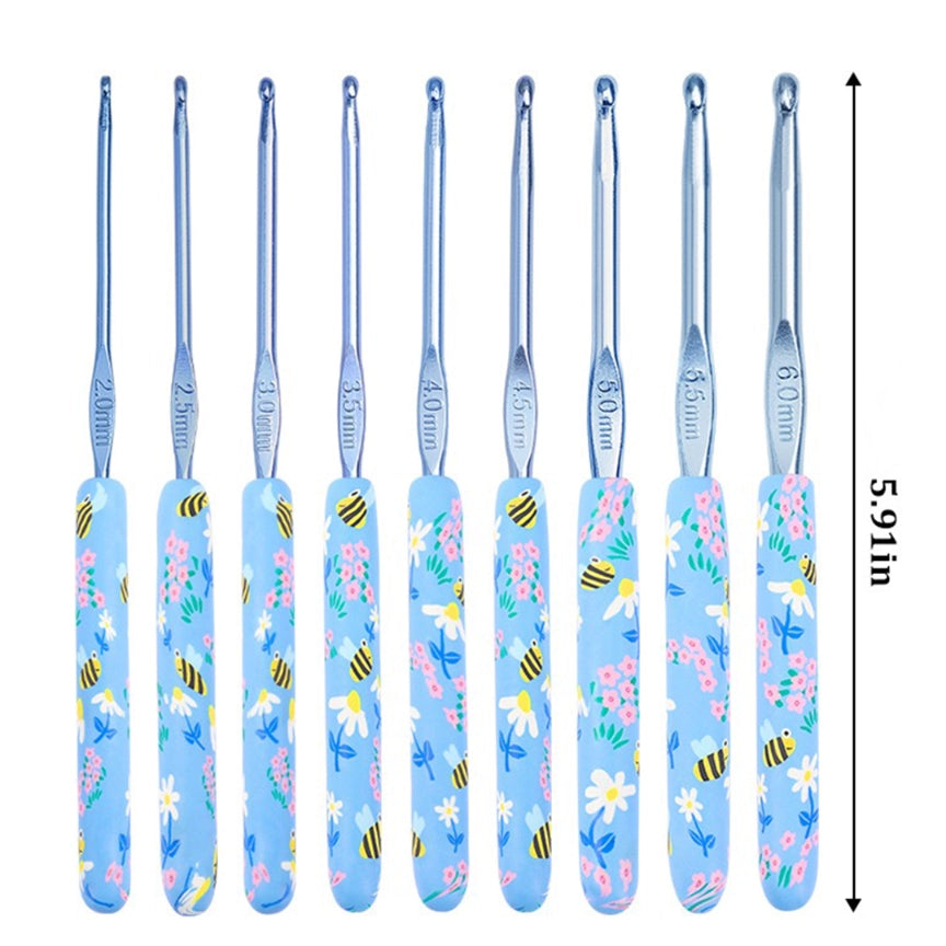 Crochet Tool - Blue Bee Print Crochet Hook