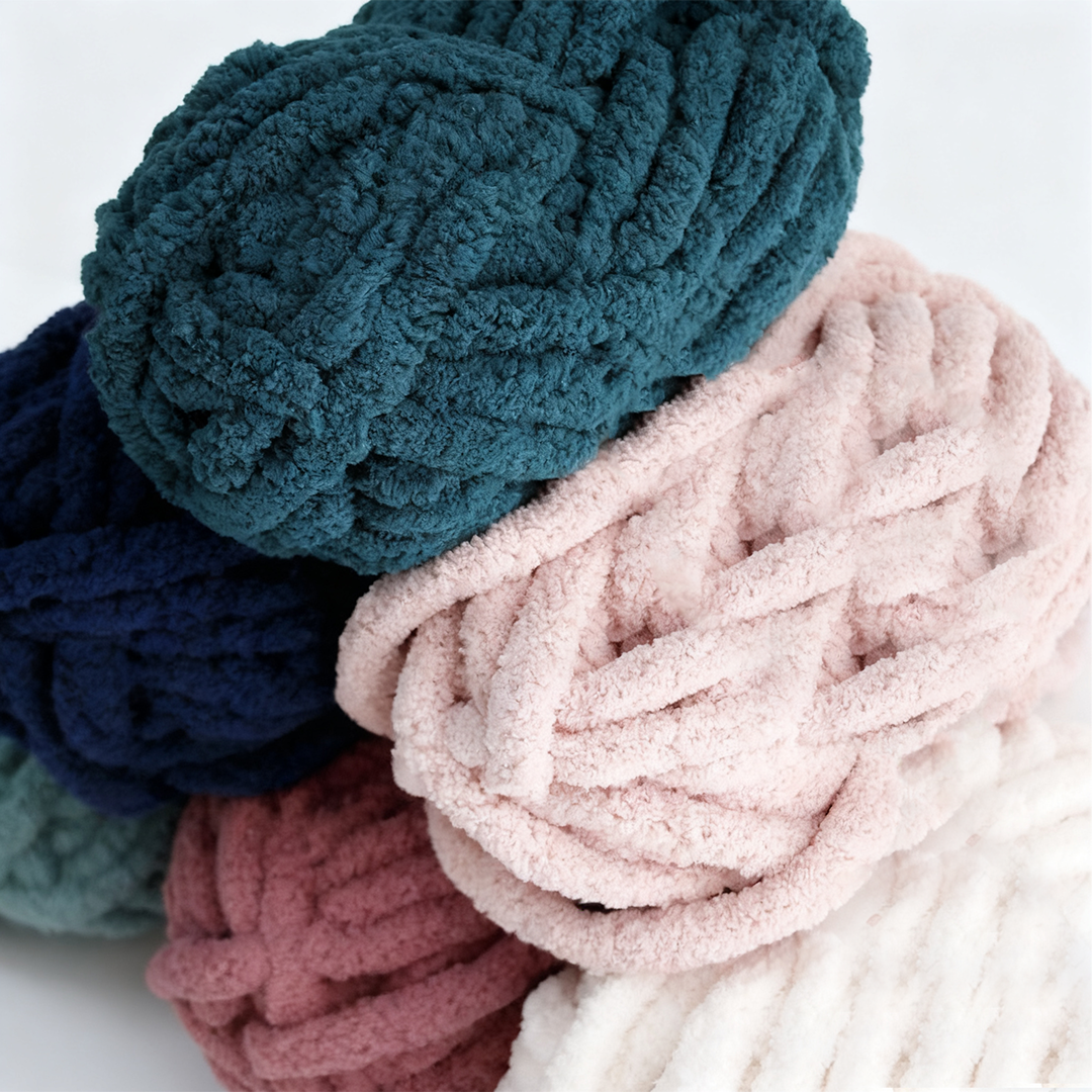 Super Thick Ice Yarn 7.8 Inches In Diameter 240 Grams