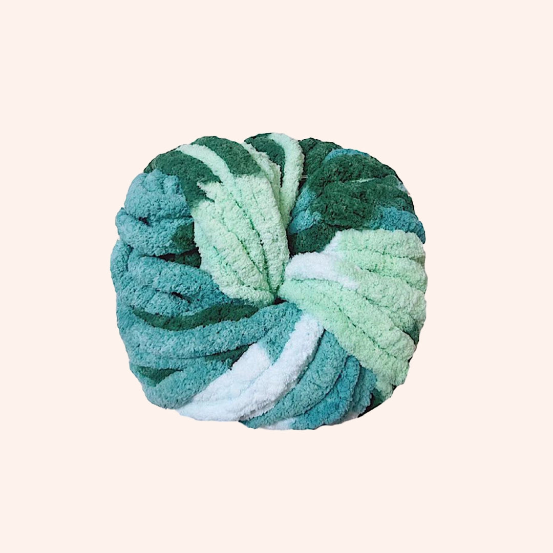 Super Thick Ice Yarn 0.8 Inches In Diameter 100 Grams