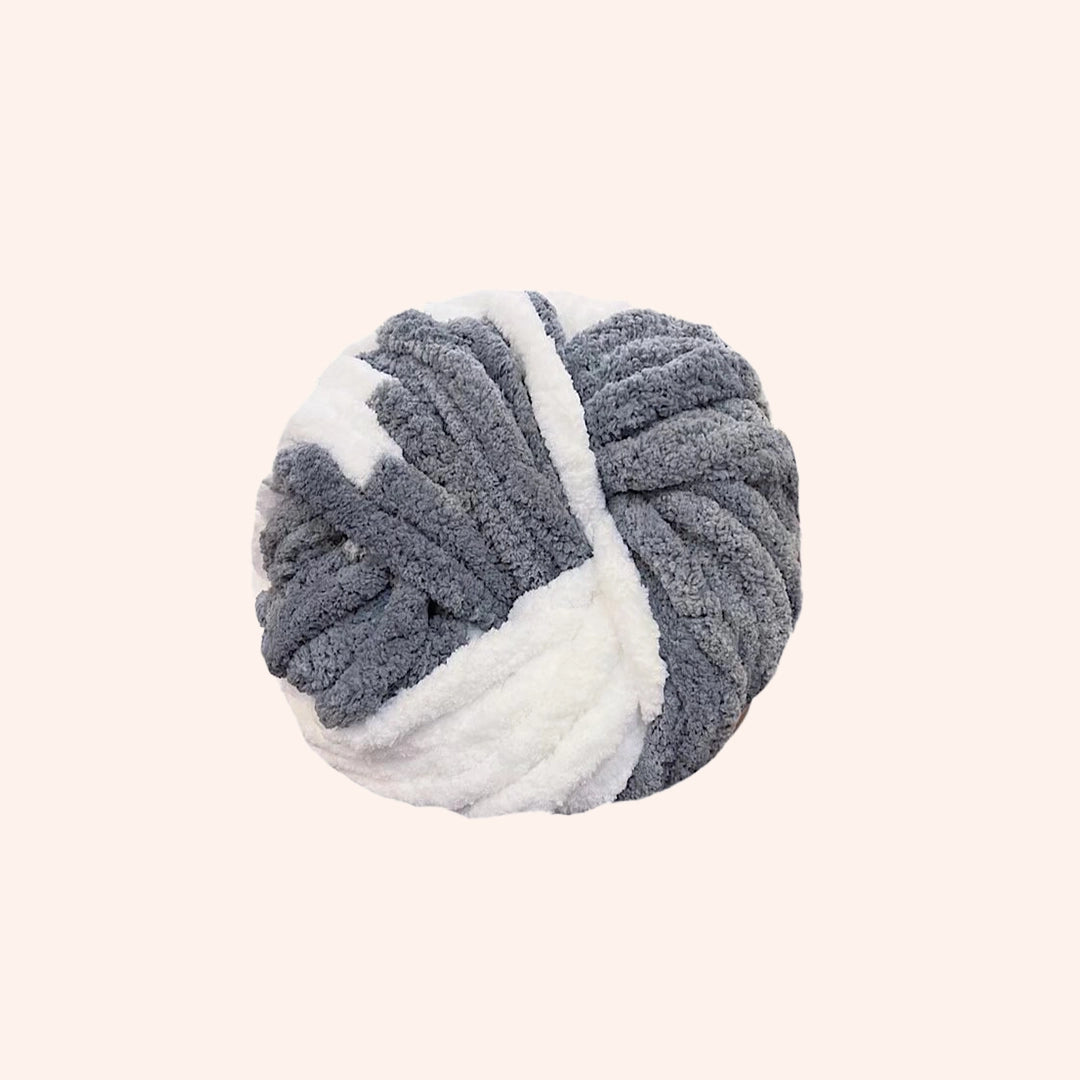 Super Thick Ice Yarn 0.8 Inches In Diameter 100 Grams