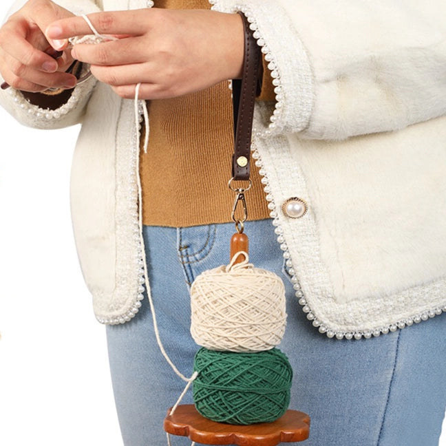 Yarn Holder - Wooden Wrist Yarn Winder