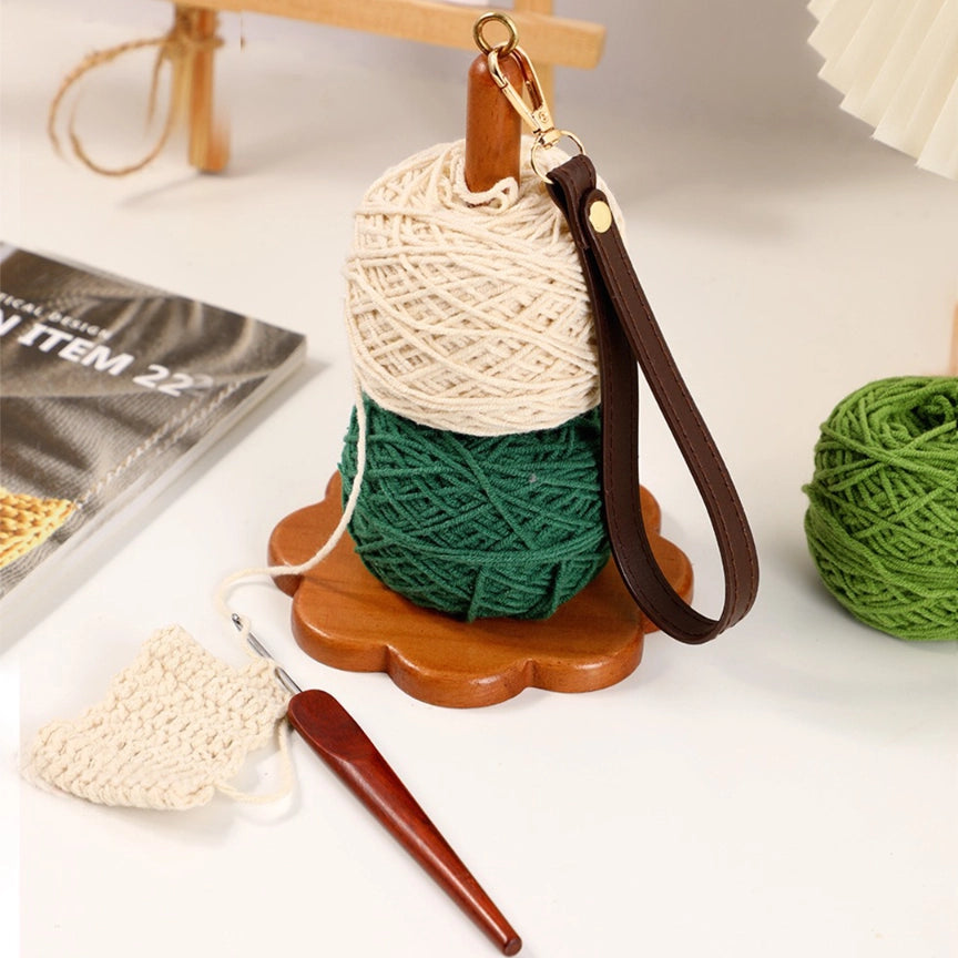 Yarn Holder - Wooden Wrist Yarn Winder