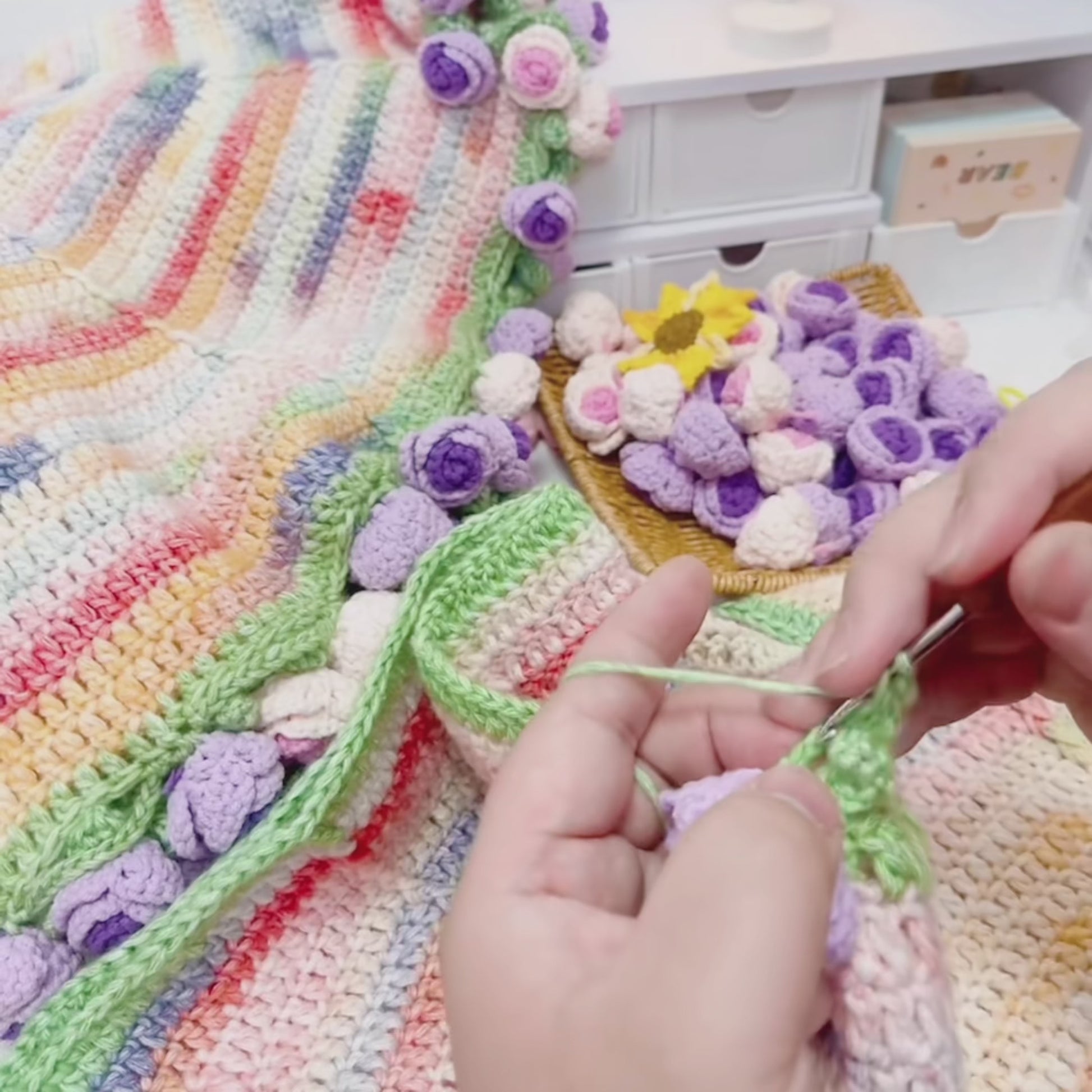 Crochet Kit - Sunflower Bouquet Blanket